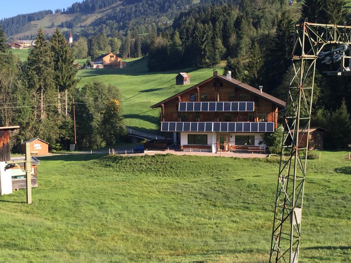 Kraehenberg Am Rande Der Wildnis Apartment Sibratsgfall Luaran gambar